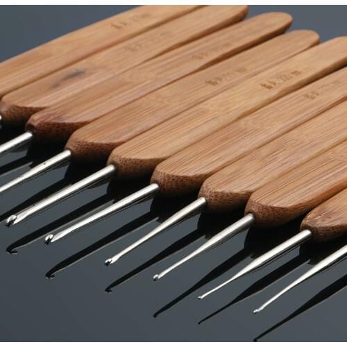 Bamboo Crochet Knitting Needles Hooks Yarn Weave Handle Hook DIY Tools Sewing Accessories Lace Weave Craft Needle 0.5mm-6.0mm
