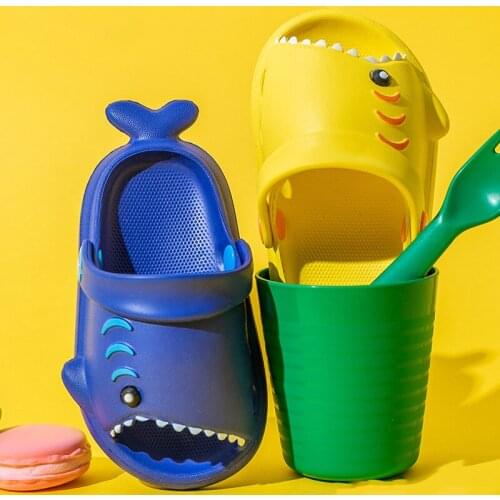 Mules Clogs for Children Cartoon Shark Eva Solid Baby Sandals Kids Cute Summer Toddler Sandals Beach Bathroom Hole Shoes Boy Kid