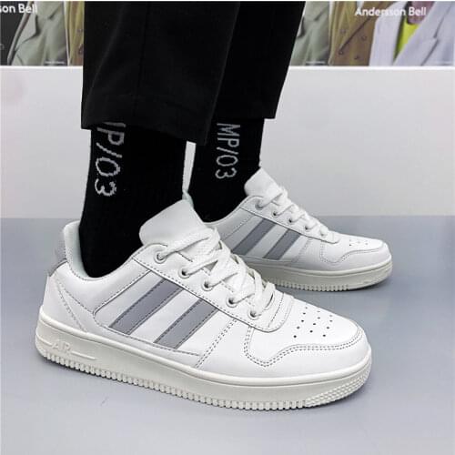 Lovebirds Small White Shoes Board Shoes Mens and Womens Casual Shoes New Mens Shoes Lovers Shoes Korean Fashion Shoes