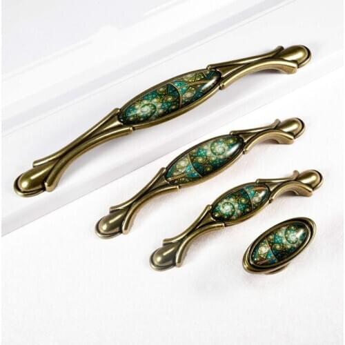 Vintage Furniture Handles Elegant Bronze Kitchen Cabinet Knobs and Handles Wardrobe Cupboard Door Handle Closet Drawer Pulls