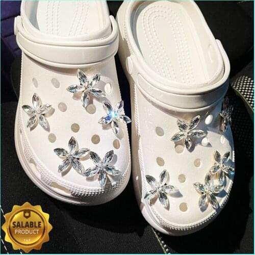 10pcs Rhinestone Flowers Crocses Charms Designer DIY Bling Sanrios Shoes Decaration for Croc JIBZ Clogs Kids Women Girls Gifts