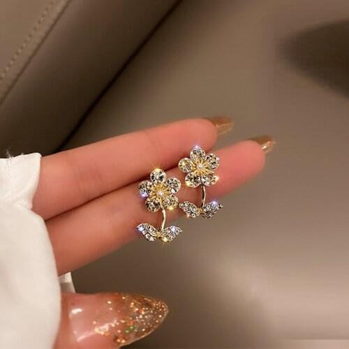 New Korean TV Star Shiny Crystal Flower Petal Drop Earrings For Women Fashion Zircon Pendientes Jewelry