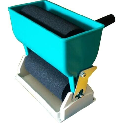 Manual gluing machine Glue rolling machine Woodworking portable roller brushing machine Glue rolling machine wallpaper