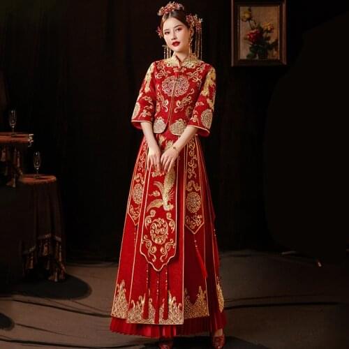 Retro Bride Dressing Gown Traditional Chinese Wedding Dress Phoenix Embroidery Cheongsam Mandarin Collar Qipao
