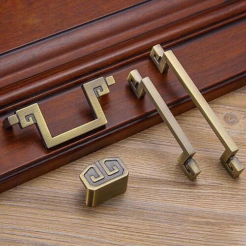 Vintage Bronze Flower Door Pulls for Furniture Hardware Accessories Cupboard Wardrobe Handles Drawer Cabinet Door Handles Knobs