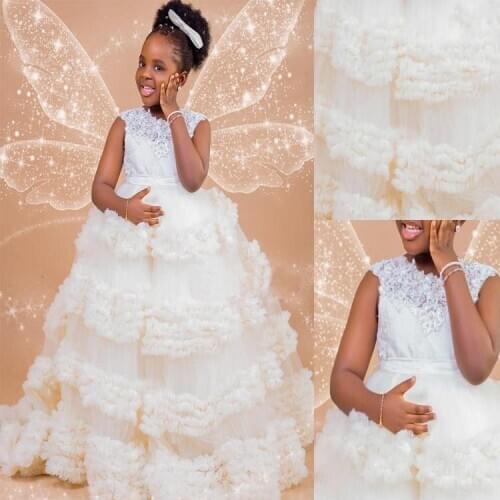 Lace Beaded 2021 Flower Girl Dresses Ball Gown Tulle Tiers Little Girl Wedding Dresses Cheap Communion Pageant Dresses Gowns