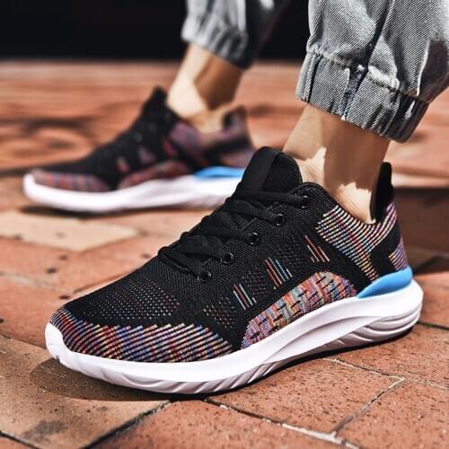 2020 New Arrival Fashion Lace-up Mens Sports Shoes Mens Fashion Sneakers Light Breathable Soft bottom Men Casual Shoes Size