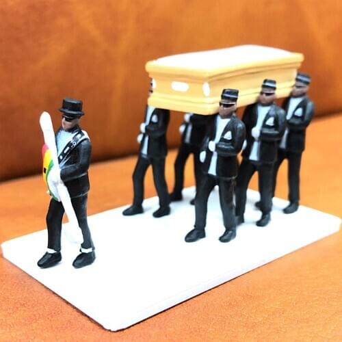 1:64 High Simulation Plastic Ghana Funeral Coffin Dancing Pallbearer Team Model Workmanship Action Figure Car Decor Boy gift