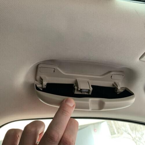 For BMW F10 1 2 3 4 5 7 Series X1 X3 X4 X5 X6 f30 F15 F16 F34 G30 G01 G11 E70 E71 Car Eye Sunglasses Storage Box