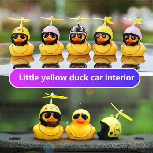 Car Duck with Propeller Helmet Broken Wind Small Yellow Duck Road Bike Motorcycle Helmet Riding Cycling Car Accessories Decor