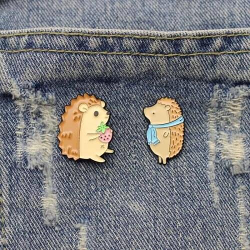 Sweet Cartoon Animal Hedgehog Enamel Brooch Strawberry Scarf Couple Pins Alloy Badge Clothes Bag Accessories Woman Jewelry Gift