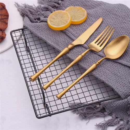 Matte Golden Kitchen Combination Tableware Stainless Steel Cutlery Set Main Knife Fork Tea Spoon Luxury Flatware Set Dinnerware