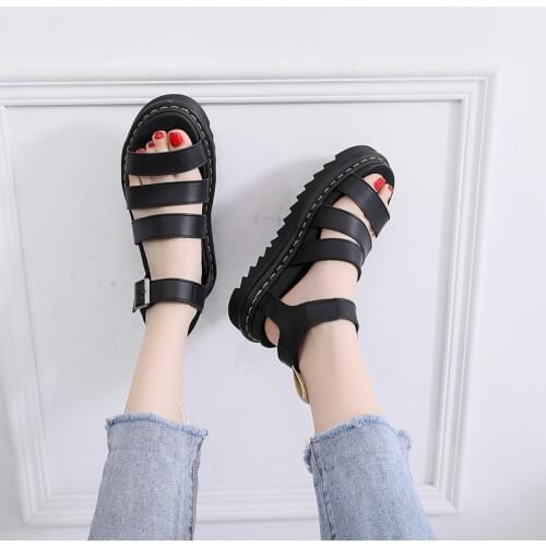 Women Luxury Sewing Platform Summer Sandals Split Leather Gladiator Sandals Women Martens Runway Show Femmes Sandales Yellowline