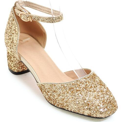 Summer new Baotou female sandals 40-43 with thick with sequins 3233 yards student shoes 18320