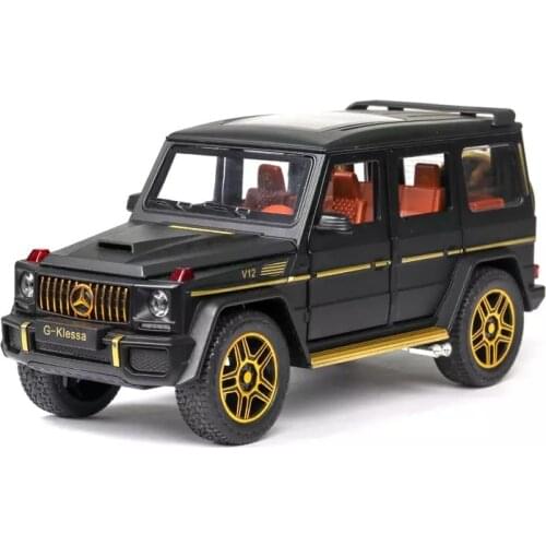 Simulation 1:24 G63 childrens alloy toy SUV model ornaments childrens birthday Christmas New Year gift Bright Matte black car
