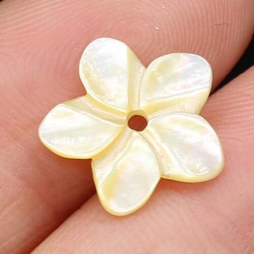2021 New Natural Seawater Petal Golden Shell Pendant Bead Crafts Exquisitely Made DIY Necklace Bracelet Anklet Accessories 5PCS