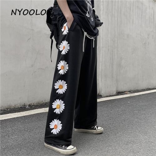 NYOOLO Casual streetwear Daisy Print Loose Wide Leg Pants Casual elastic waist full length hip hop pants women men
