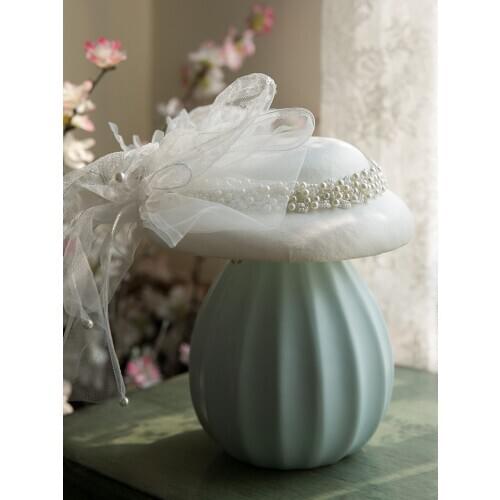 French Ladies Mini Wedding Hat White Mesh Bow Fascinator Hat Headwear Elegant Cocktail Evening Dinner Bride Pearl Headpiece 2020