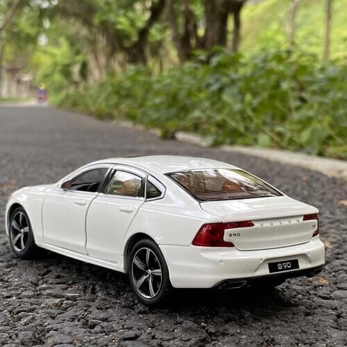 1:32 VOLVO S90 Alloy Car Model Diecasts & Toy Vehicles Metal Car Model Sound Light Collection Car Toys For Childrens Gift