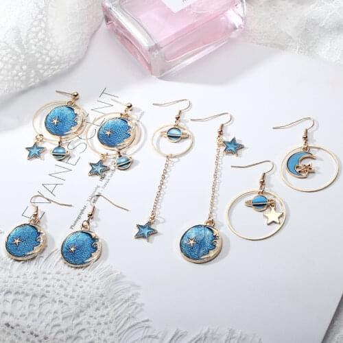Asymmetric Cold Wind Metal Key Lock Earrings for Women Korean Simple Personality All-match Dangle Earrings Fashion Jewelry