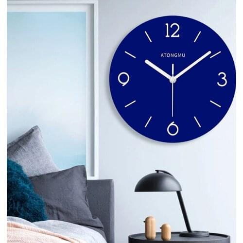 Klein blue Nordic clock wall clock living room modern minimalist atmosphere creative fashion light luxury art wall clock