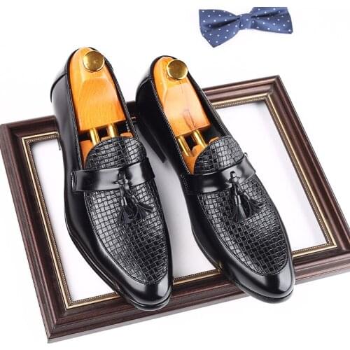 Gentleman PU Leather Footwear British business casual leather shoes mens breathable shoes fashion tassel loafers