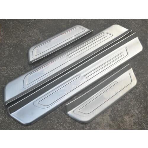 For Hyundai Tucson 2015 2016 Exterior Stainless Steel Side Door Sill Protector Pedals Scuff Plate Guards Sills Thresholds Trim