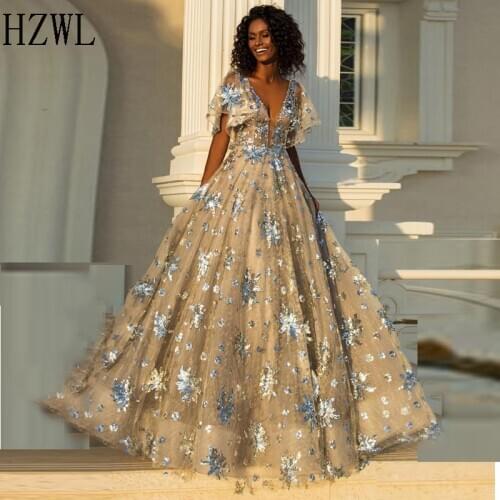 2020 New Fashion Silver Applique A-Line Tulle Evening Gowns Sheer V-Neck Short Sleeves Backless Prom Dress vestidos