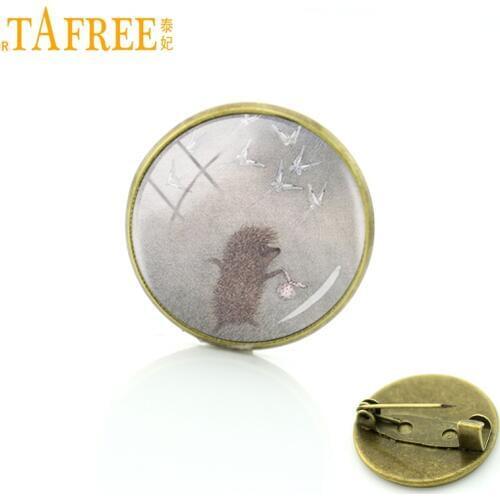 TAFREE Hedgehog In The Fog Brooch for Handmade Fashion Pins round Glass Broches for women animal style metal jewelry H222