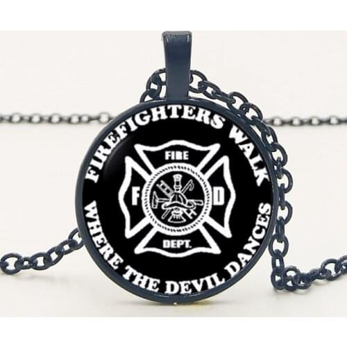 2019 NEW HOT Firefighter Wife Glitka Bochin Glass Pendant Necklace Necklace Tibet Black Family Photo Private Custom