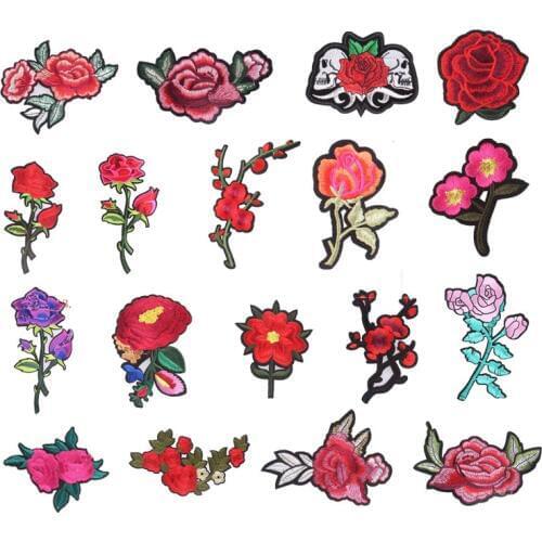 Flower Iron on Patches Embroidered Patch For Clothes Applique Sewing on Fabric Badge DIY Apparel Accessori Decoration F