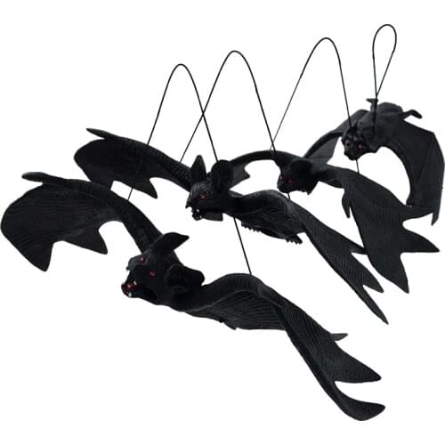 Lifelike Halloween Bat Hanging Ornament Simulation Rubber Bat Trick Toy Gags Joke Pendant Bar Scene Props Halloween Decorations