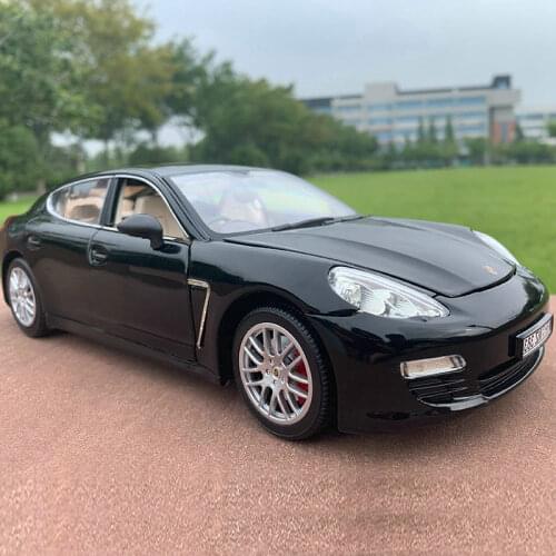1:18 Simulation alloy sports car model For Porsche Panamera with Steering wheel control front wheel steering toy for Children