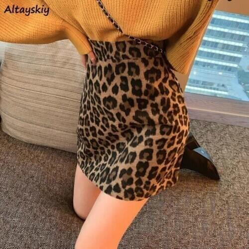Altayskiy Pencil Skirt