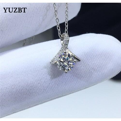 18K White Gold Plated 925 Silver 0.5-1 ct Gemstone Excellent Cut Diamond Test Past D Color Moissanite Bowknot Pendant Necklace