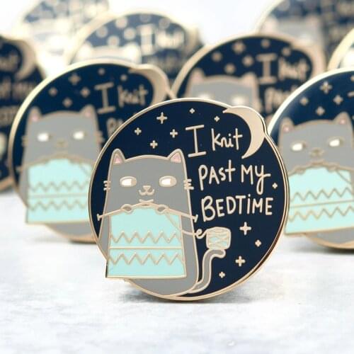 I Knit Past My Bedtime Knitting Brooch Pins Enamel Metal Badges Lapel Pin Brooches Jackets Jeans Fashion Jewelry Accessories