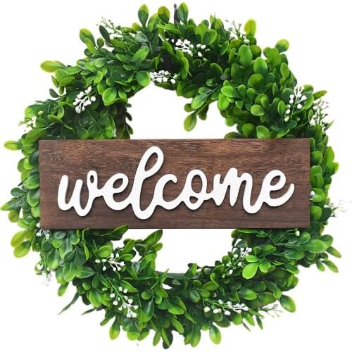 Houkiper Wreaths On The Door