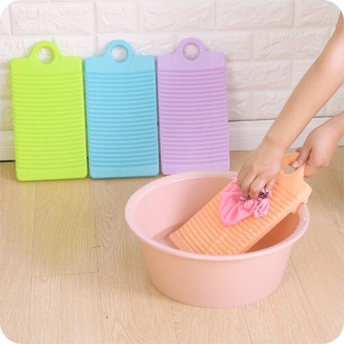 Plastic Mini Washboard Washing Board for Kids Shirts Clean Laundry Lime Washboard for Laundry 16.1x31cm Purple, Blue, Pink