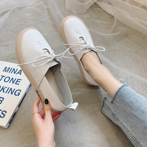 2020 New Womens Retro Big Head Doll Shoes Small Leather Shoes Harajuku Style Students Wild Flat Casual Single Shoes U19-12