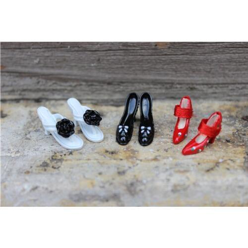 G05-X4575 children baby gift Toy 1:12 Dollhouse mini Furniture Miniature rement mini lady high-heeled shoes 3 pair
