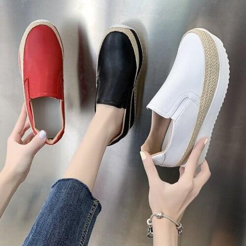 Woman Pumps Round Toe Non-slip Basic 4.5cm Heel Slip On Pumps 2021 New Fashion Women Shoes Black Red Size 35-40