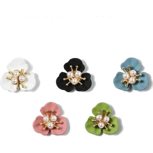 5Pcs Fashion 3D Flower Nail Decor Stylish DIY Manicure Accessories Artificial Pearl Bead Flower Jewelry Nail Art Stud Rhinestone