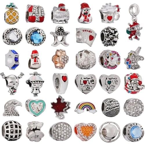 2Pcs/Lot Metal Enamel Charms Christmas Pendants Ornaments Beads for Women Bracelet Jewelry Making Xmas Tree Decor Kids Gifts