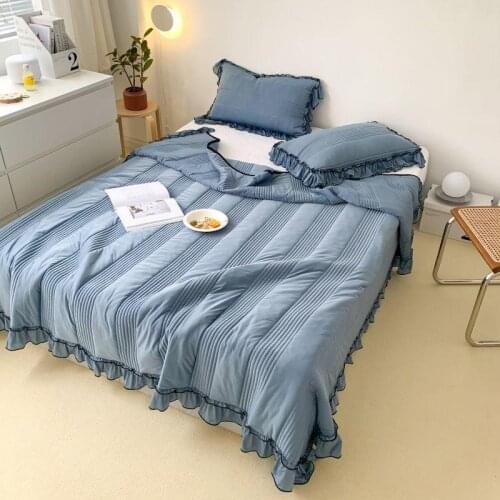 Summer Quilted Quilt Multifunctional Ruffled Solid Color Bed Cover Household Sofa Blanket Silky Bedding