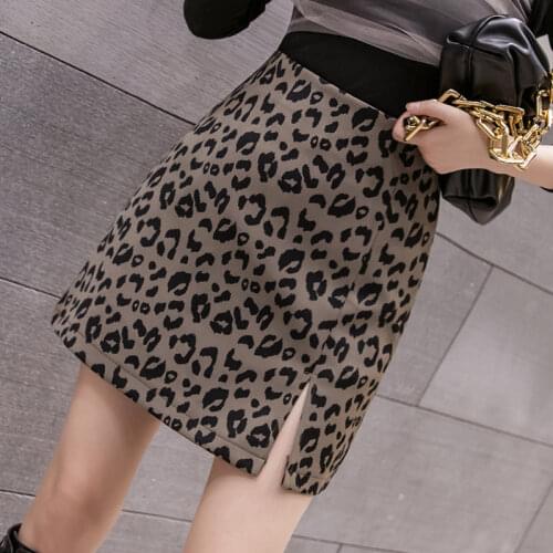 2021 Autumn And Winter New Elegant Vintage Leopard Print Slit Half-Length Skirt High Waist A- Line Hip-Wrapped Skirt Women
