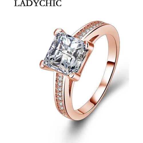 LADYCHIC Rose Gold Color Genuine Austrian Cublic Zirconia Ring for Women Vogue Crystal Rings Gift for Friend / Mother LR1039
