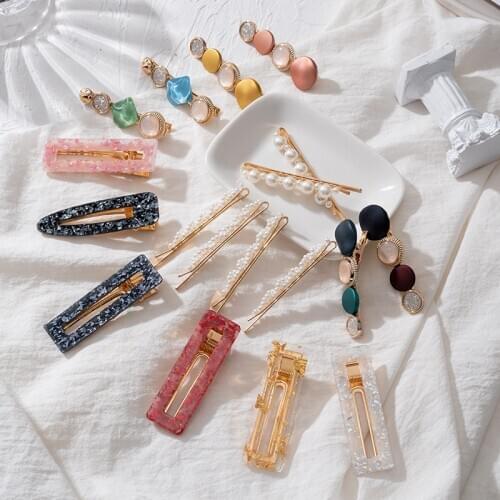 Hot Selling Delicate Pearl hair clips for Women Charmsmic Hairpin Hair Sticks Boho Jewelry Romantic Bridal Hair Accessories Set