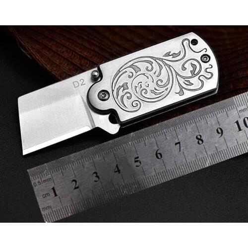 D2 Steel Knife Mini Self-Defense Folding Knife High Hardness Portable a Folding Knife Pocket Legal Key Knife Totem Retro Knife