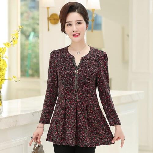 2021 Spring Fall Women Tassel V-Neck T-Shirts Middle Age Mother Stretch Clothes Plus Size Pullover Bottom Shirt Long Sleeve Tops