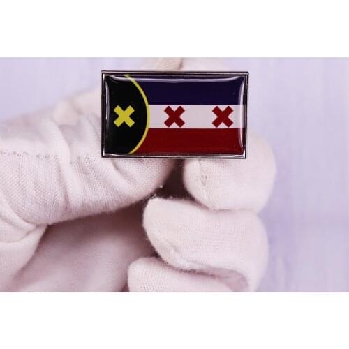 Lmanberg Dream SMP Flag Pin